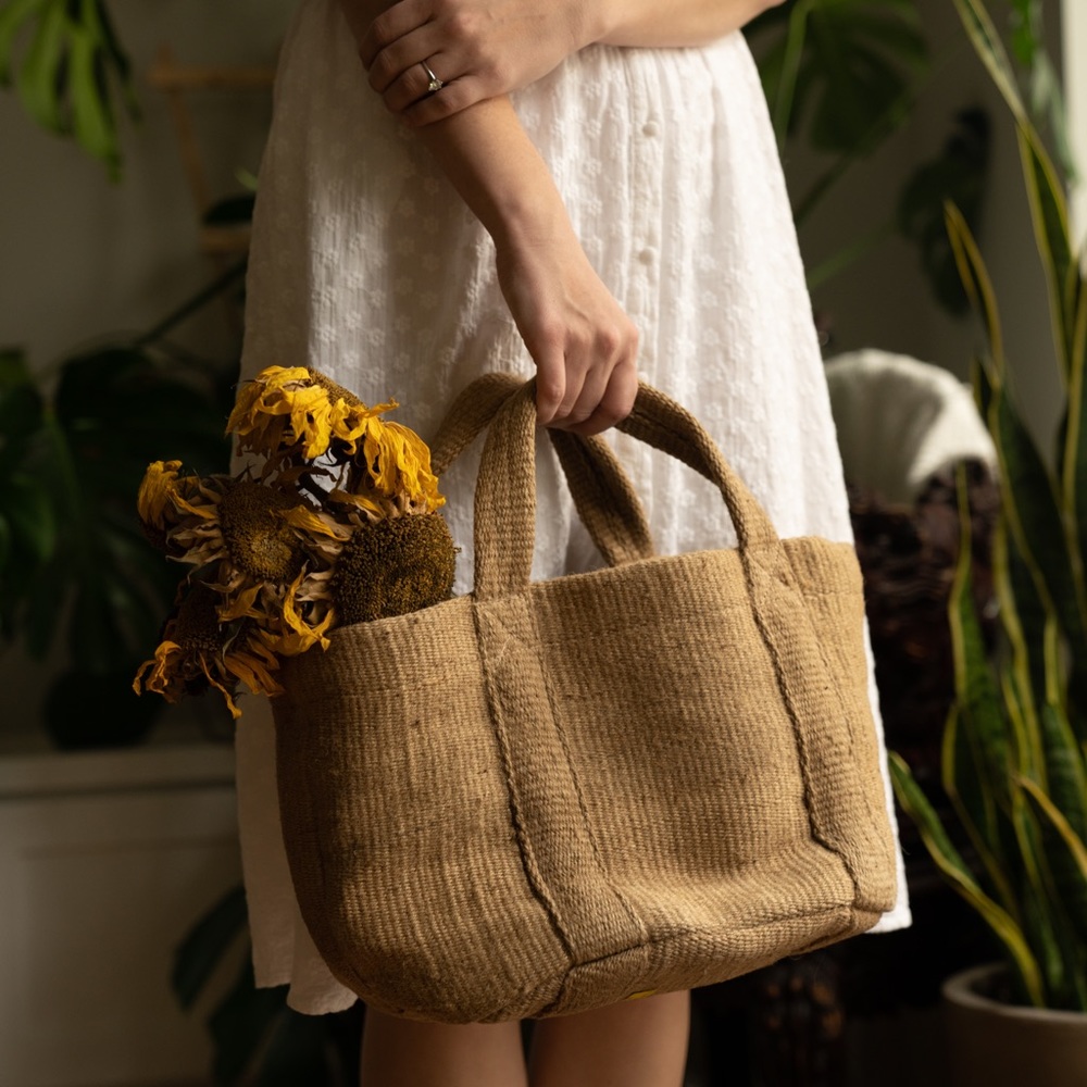 Handmade woven chunky market bag